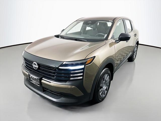 2025 Nissan Kicks S FWD