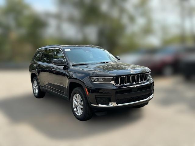 2025 Jeep Grand Cherokee GRAND CHEROKEE L LAREDO X 4X4