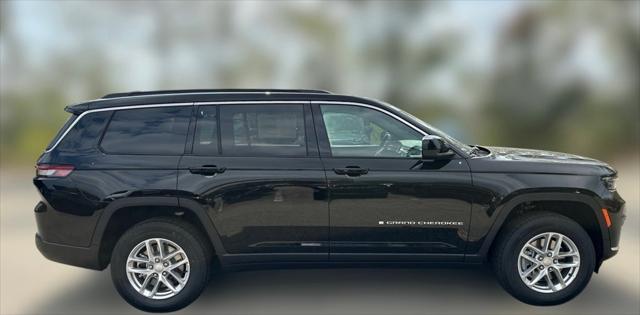 2025 Jeep Grand Cherokee GRAND CHEROKEE L LAREDO X 4X4
