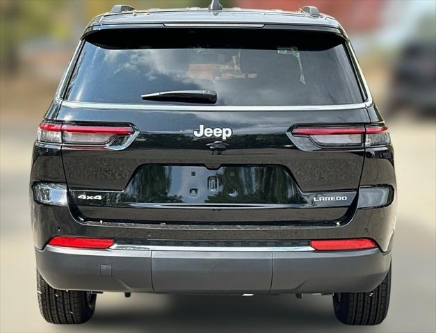 2025 Jeep Grand Cherokee GRAND CHEROKEE L LAREDO X 4X4
