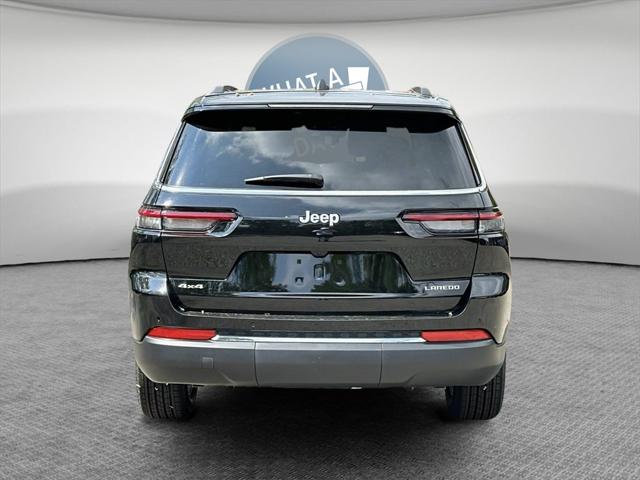 2025 Jeep Grand Cherokee GRAND CHEROKEE L LAREDO X 4X4