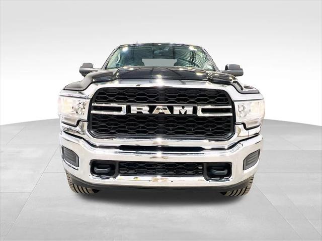 2019 RAM 2500 Tradesman Crew Cab 4x4 8 Box