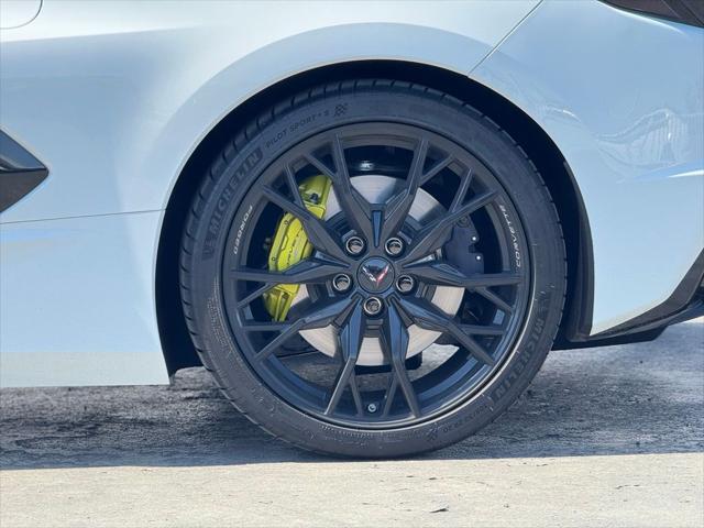 2023 Chevrolet Corvette Stingray RWD Convertible 3LT