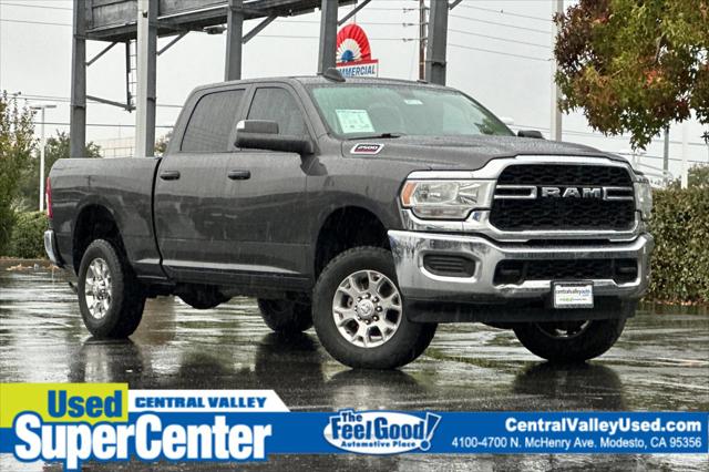 2020 RAM 2500 Tradesman Crew Cab 4X4 64 Box 2020 RAM 2500 Tradesman Crew Cab 4X4 64 Box