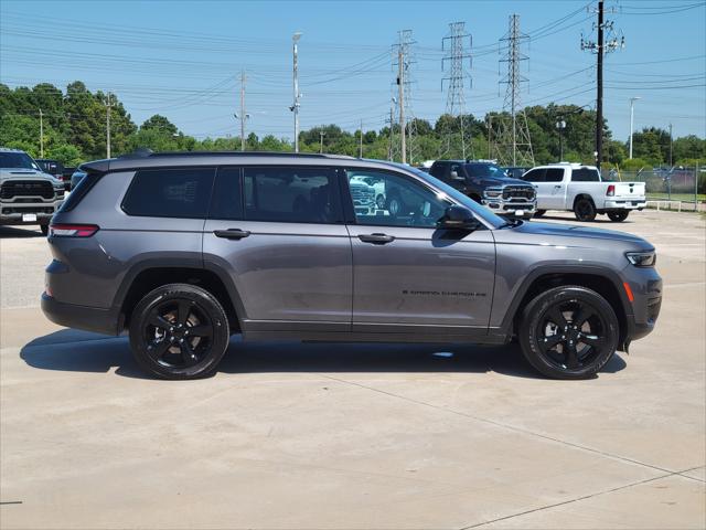 2023 Jeep Grand Cherokee L Altitude 4x4