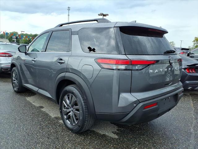 2022 Nissan Pathfinder SV 2WD
