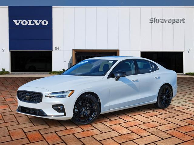2024 Volvo S60 B5 Plus Black Edition