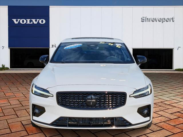 2024 Volvo S60 B5 Plus Black Edition