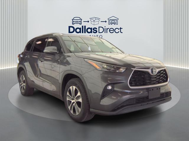 2022 Toyota Highlander Hybrid XLE
