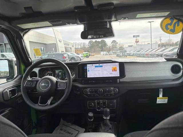 2025 Jeep Wrangler 4-Door Summit 4x4