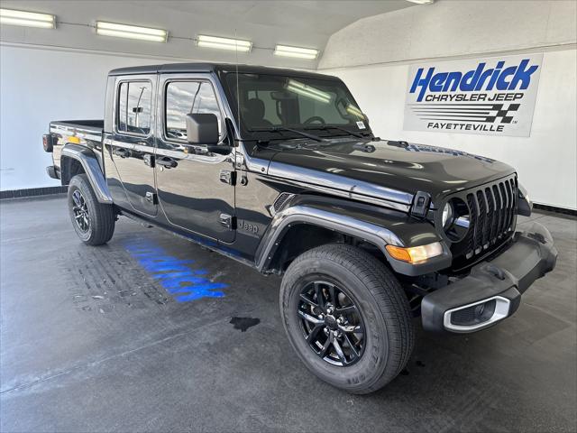 2022 Jeep Gladiator Sport S 4x4
