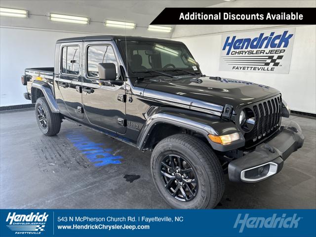 2022 Jeep Gladiator Sport S 4x4 2022 Jeep Gladiator Sport S 4x4