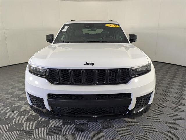 2022 Jeep Grand Cherokee L Altitude 4x2 2022 Jeep Grand Cherokee L Altitude 4x2