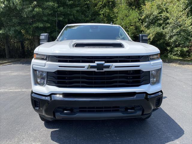 2024 Chevrolet Silverado 2500HD 4WD Crew Cab Standard Bed Custom