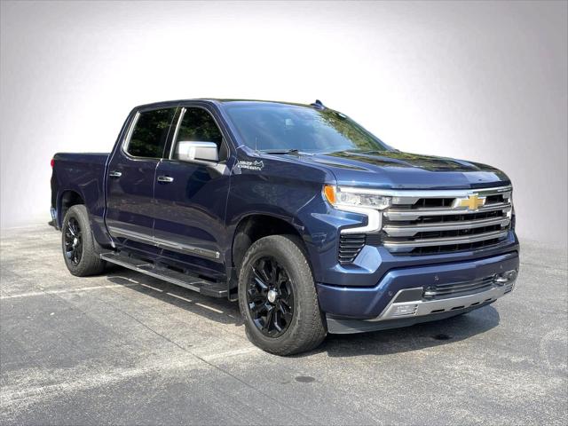 2022 Chevrolet Silverado 1500 4WD Crew Cab Short Bed High Country
