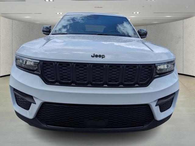 2025 Jeep Grand Cherokee GRAND CHEROKEE ALTITUDE 4X2