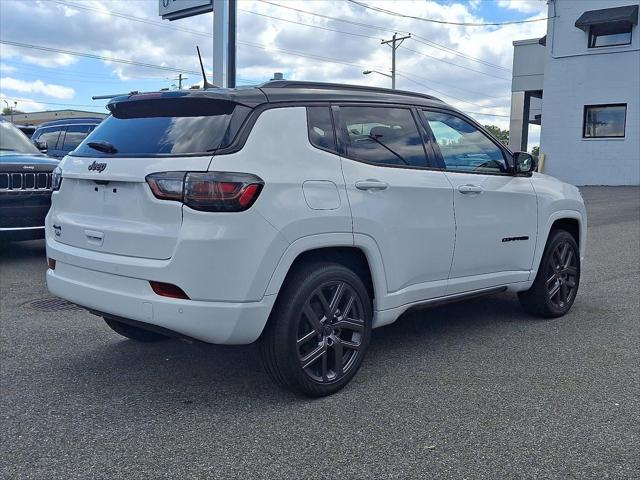 2025 Jeep Compass COMPASS LIMITED 4X4