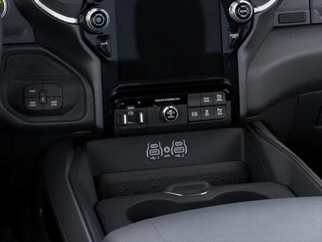 2026 Ram 2500 Big Horn Crew Cab 4x4 8' Box