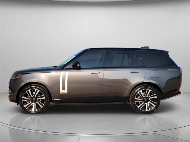 2025 Land Rover Range Rover P550e Autobiography