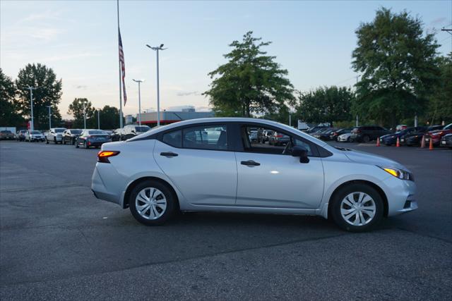 2021 Nissan Versa S Xtronic CVT