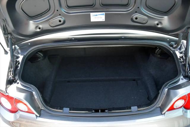 2005 BMW Z4 2.5i