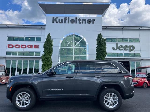 2025 Jeep Grand Cherokee GRAND CHEROKEE LAREDO X 4X4 2025 Jeep Grand Cherokee GRAND CHEROKEE LAREDO X 4X4