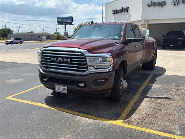 2019 RAM 3500 Longhorn Crew Cab 4x4 8 Box