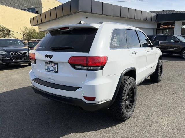 2019 Jeep Grand Cherokee Laredo