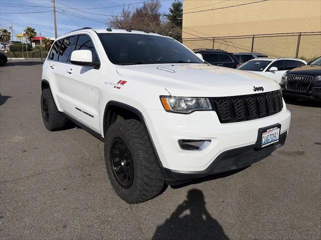 2019 Jeep Grand Cherokee Laredo