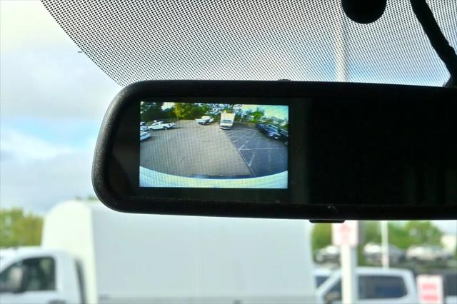 2025 GMC Savana Cutaway Work Van