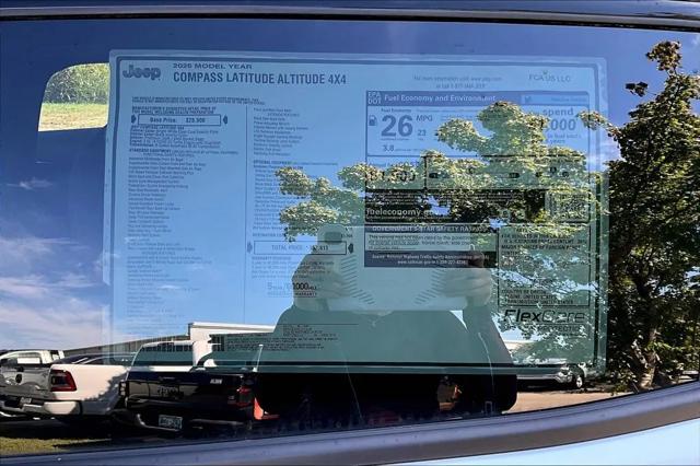 2026 Jeep Compass Latitude Altitude
