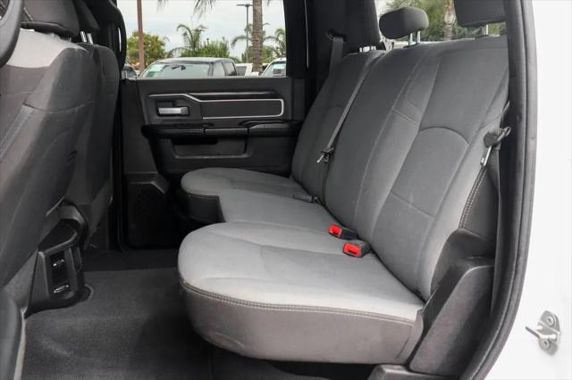 2021 Ram 3500 Big Horn Crew Cab 4x4 8' Box