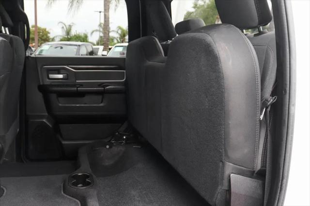 2021 Ram 3500 Big Horn Crew Cab 4x4 8' Box
