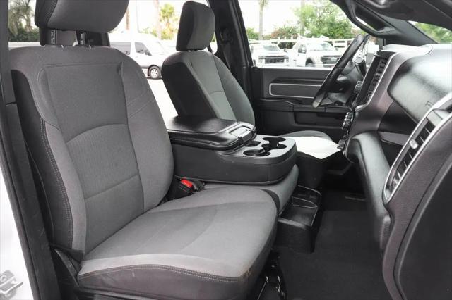 2021 Ram 3500 Big Horn Crew Cab 4x4 8' Box