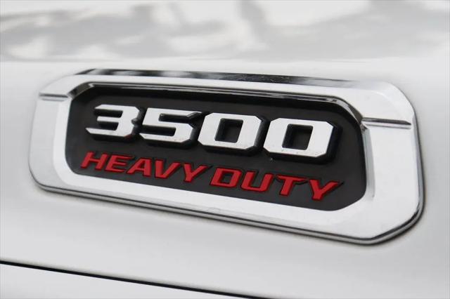 2021 Ram 3500 Big Horn Crew Cab 4x4 8' Box