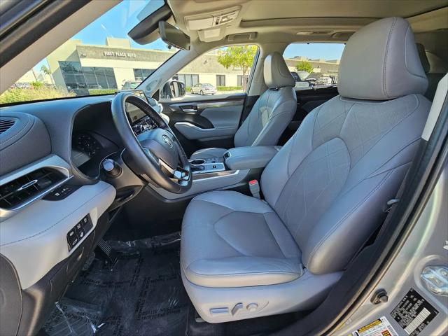 2023 Toyota Highlander Platinum