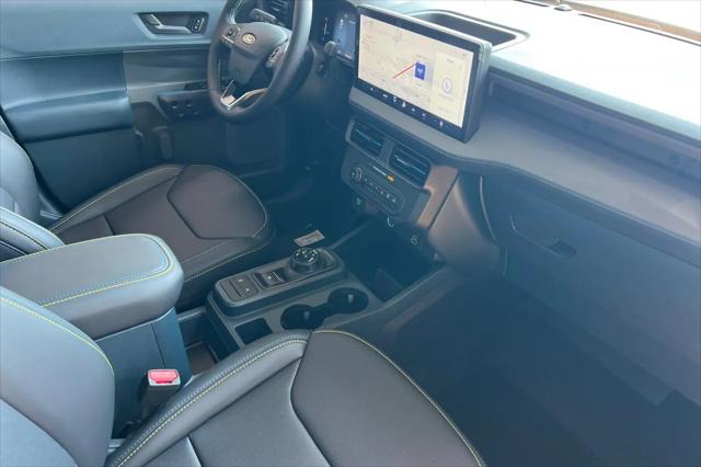 2025 Ford Maverick Lobo Standard