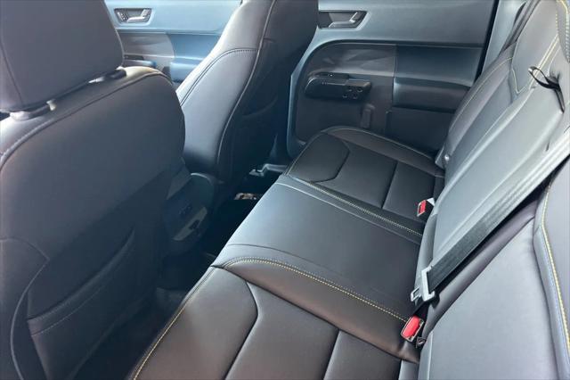 2025 Ford Maverick Lobo Standard