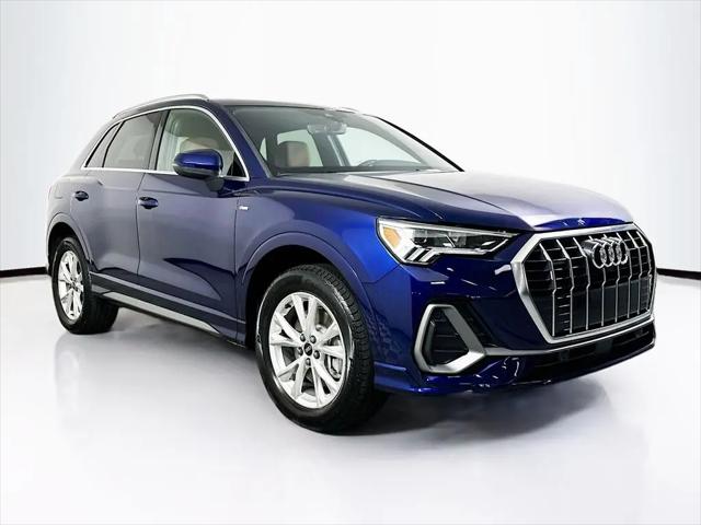2025 Audi Q3 Premium 45 TFSI S line quattro Tiptronic
