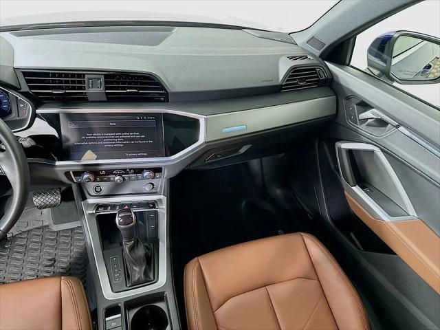 2025 Audi Q3 Premium 45 TFSI S line quattro Tiptronic