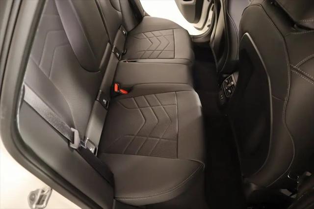 2026 BMW Coupe xDrive