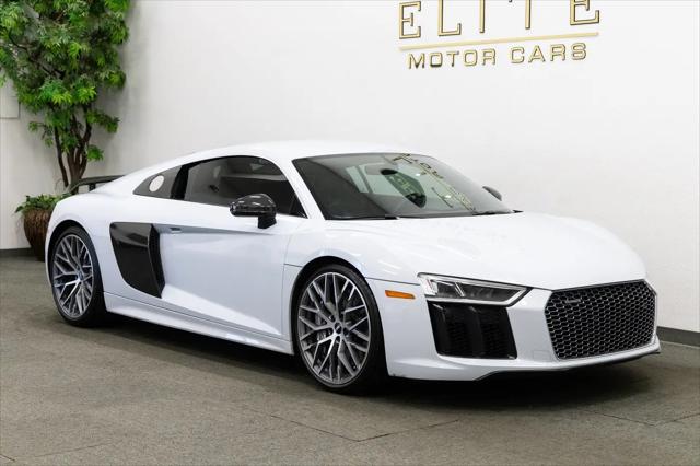 2017 Audi R8 5.2 V10 plus