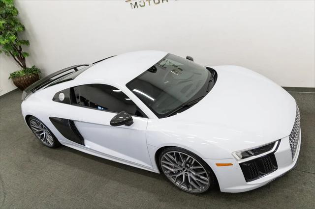 2017 Audi R8 5.2 V10 plus