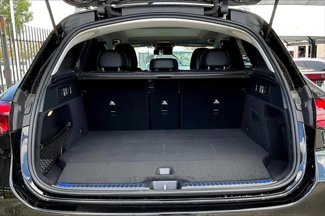 2026 Mercedes-Benz GLC 350e 4MATIC