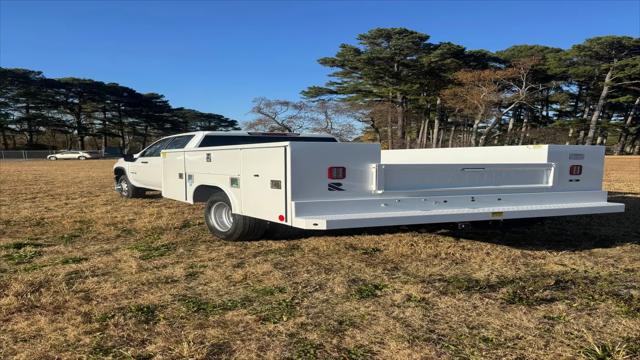 2025 Chevrolet Silverado 3500HD Work Truck