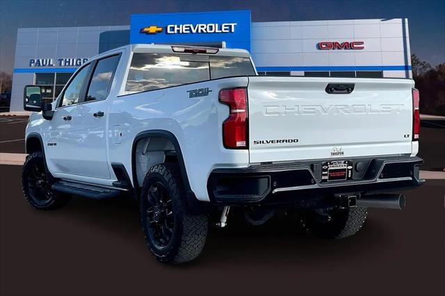2026 Chevrolet Silverado 2500HD Crew Cab, Standard Bed, LT, 4WD