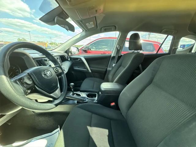 2017 Toyota RAV4 LE