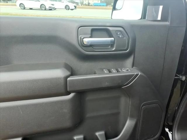 2026 GMC Sierra 1500 Crew Cab, Short Bed, Pro, 4WD