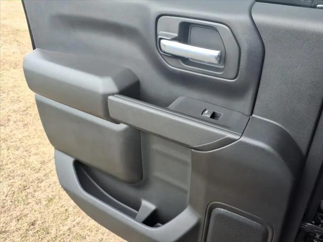 2026 GMC Sierra 1500 Crew Cab, Short Bed, Pro, 4WD