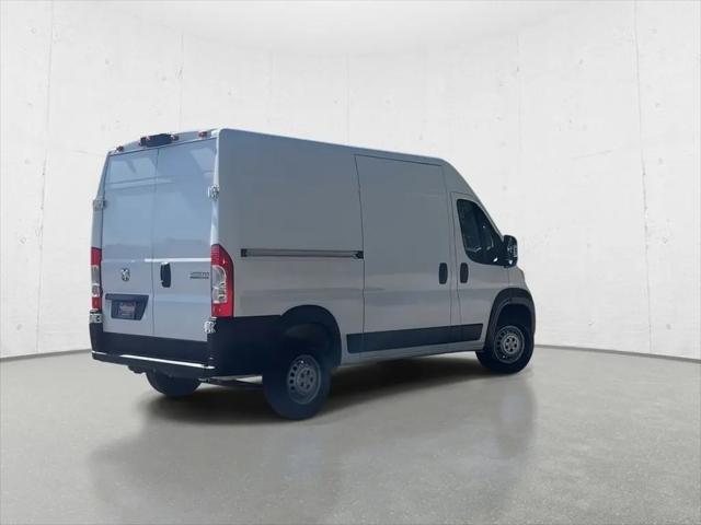 2025 Ram ProMaster 2500 Cargo Van Tradesman High Roof 136" WB w/Pass Seat
